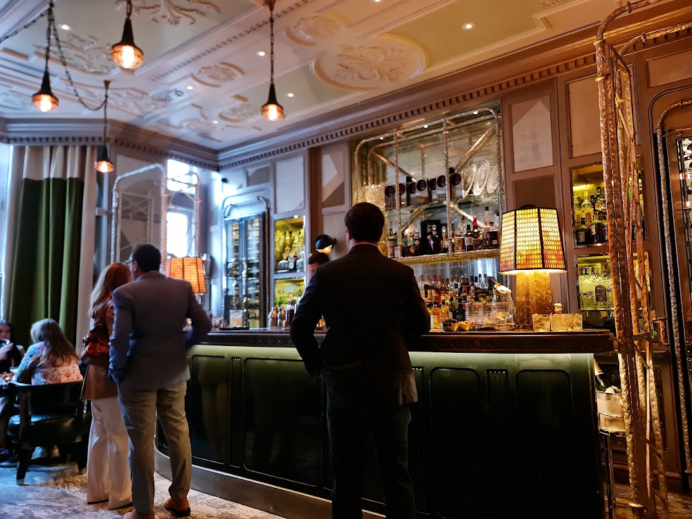 gem image The Connaught Bar 7