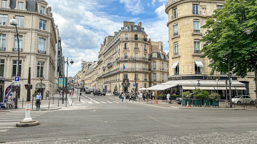 gem image L'Avenue 6