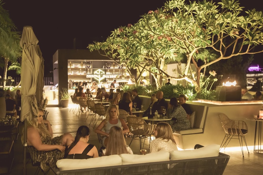 gem image AIR By BREATHE - Rooftop Bar & Signature Cocktails Marbella 7