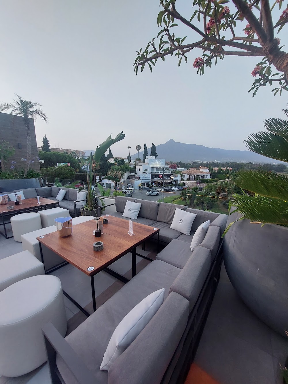 gem image AIR By BREATHE - Rooftop Bar & Signature Cocktails Marbella 5