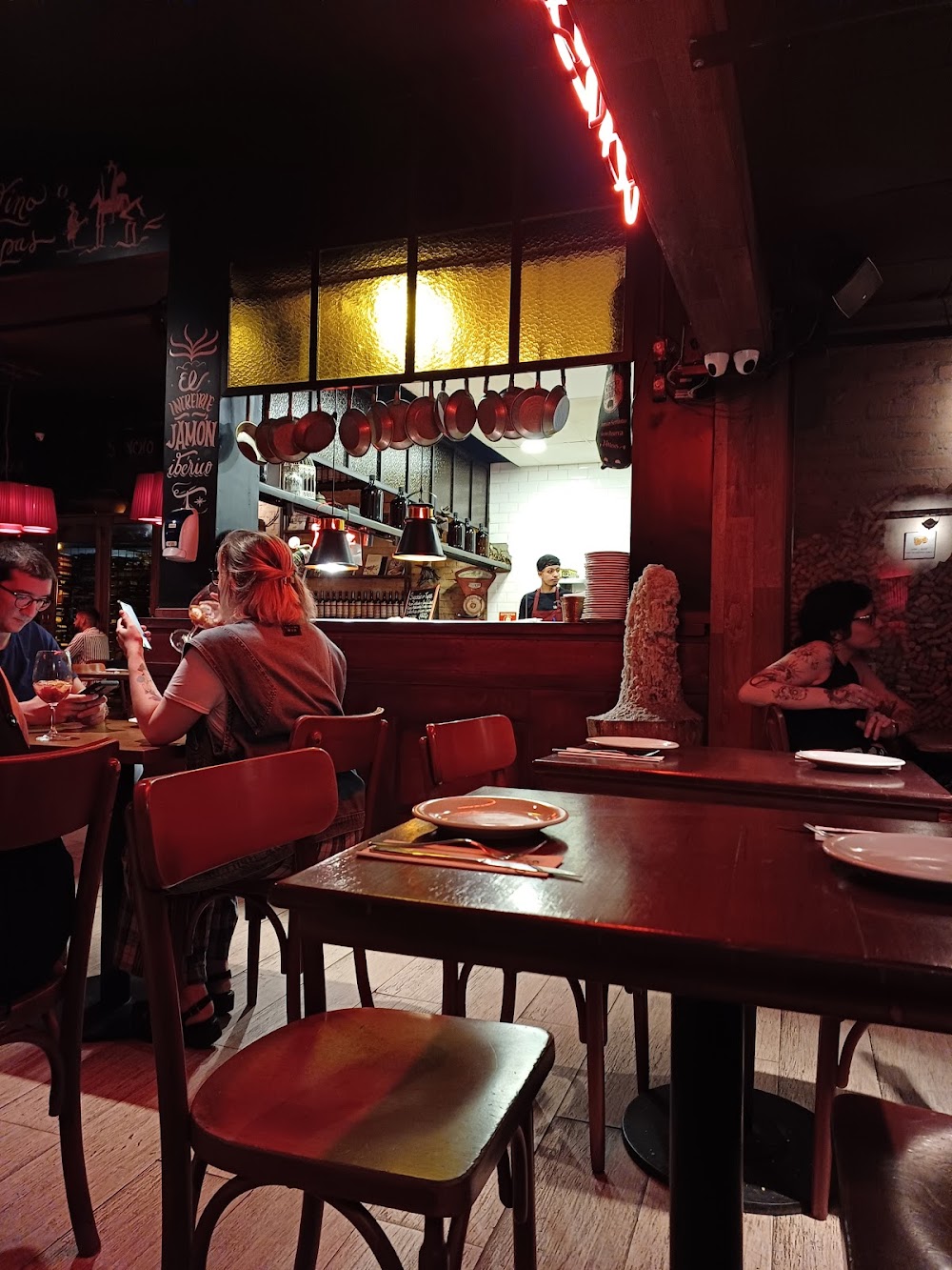 gem image Sancho Bar Y Tapas 8