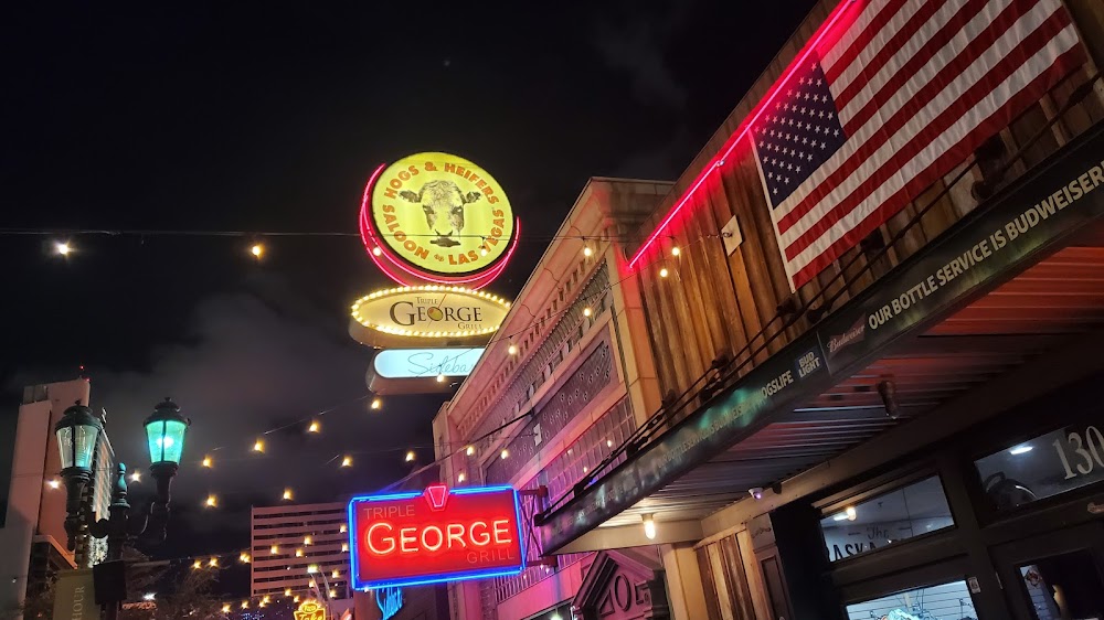 gem image Hogs & Heifers Saloon 3