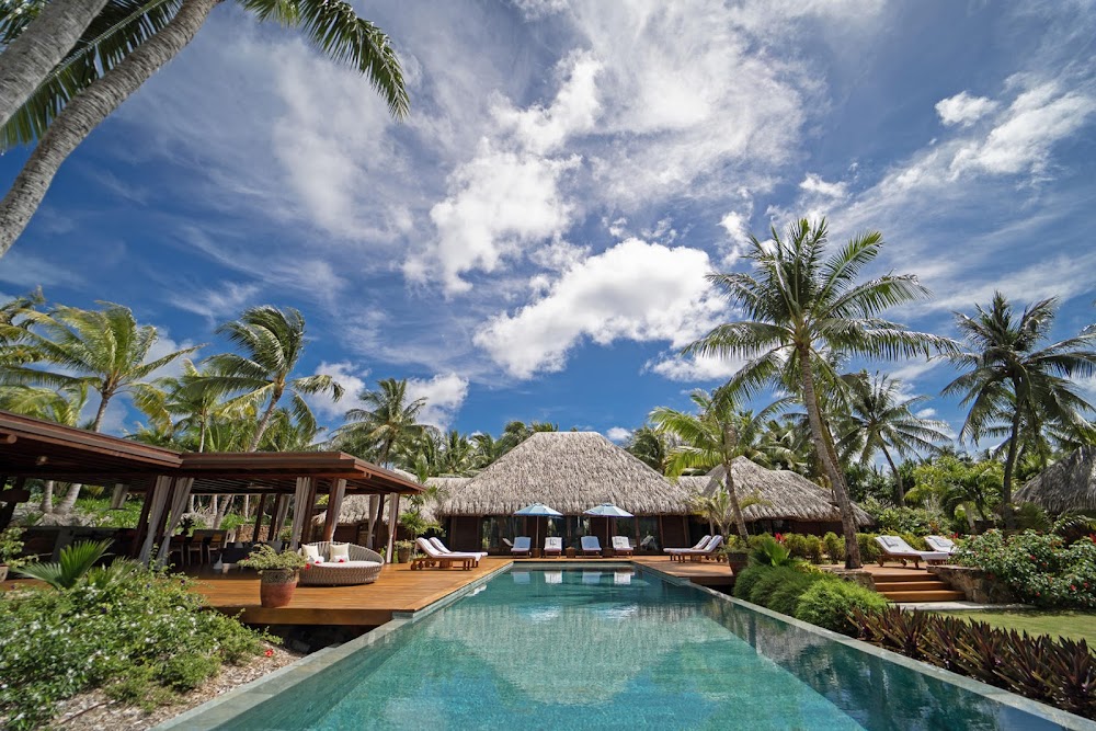 gem image Four Seasons Resort Bora Bora 8
