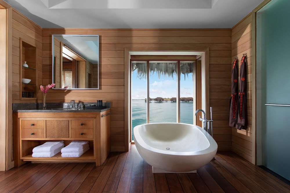 gem image Four Seasons Resort Bora Bora 7