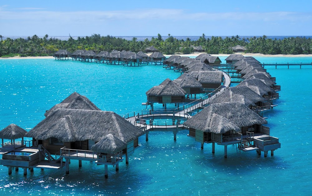gem image Four Seasons Resort Bora Bora 5