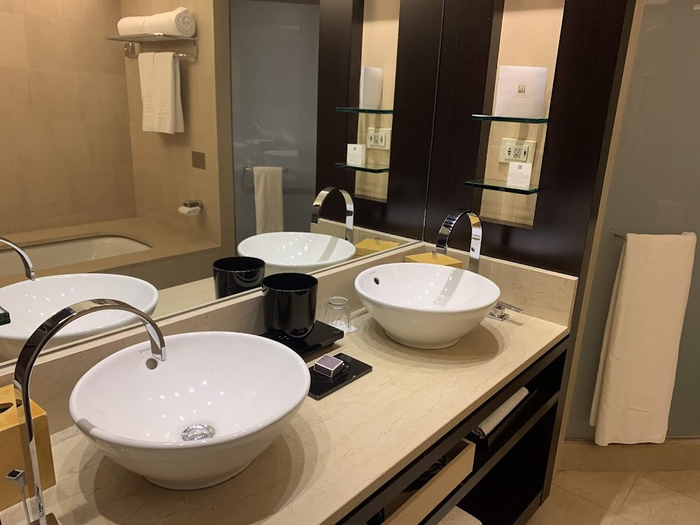 gem image Hotel Arts Barcelona 7