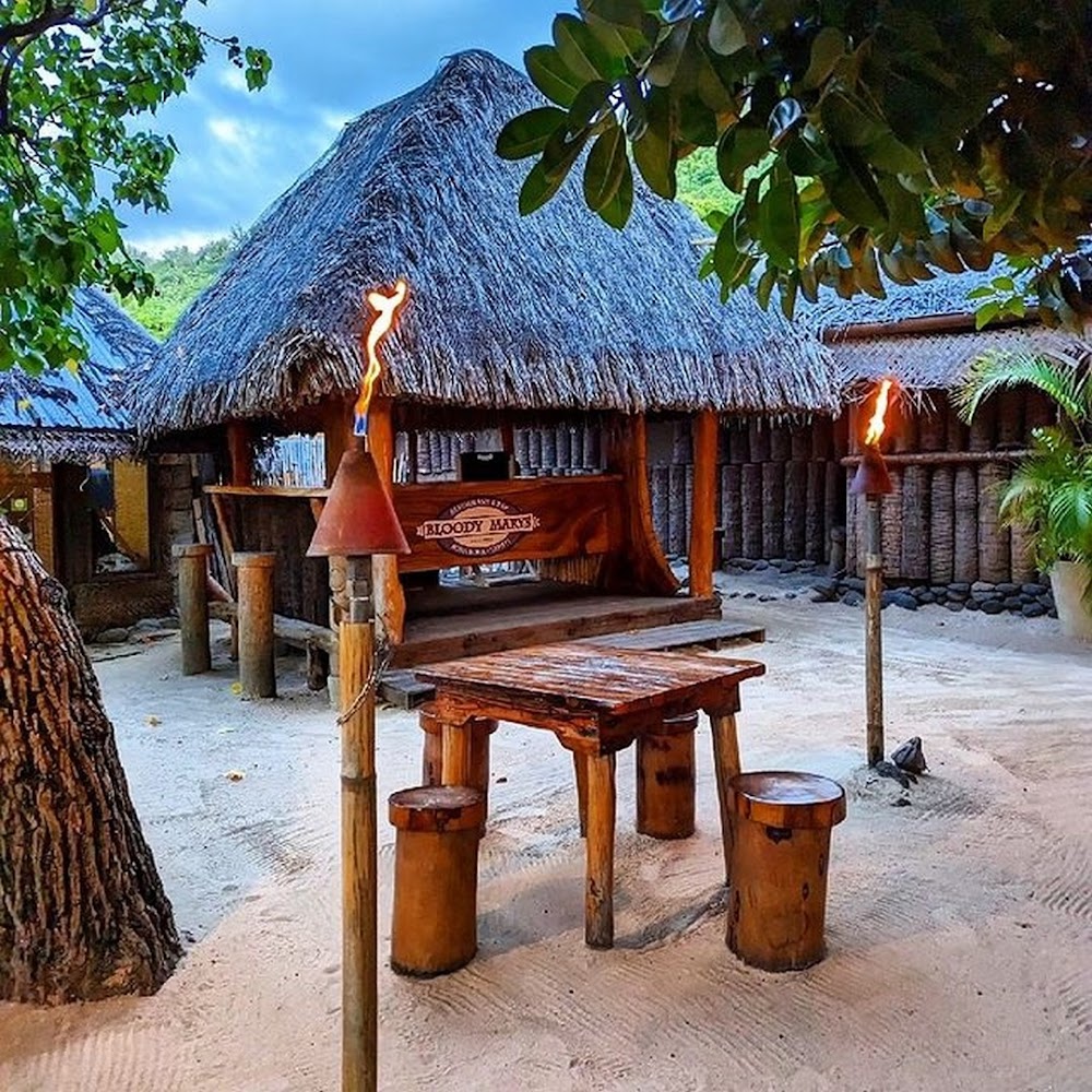 gem image Bloody Mary's Bora Bora 10