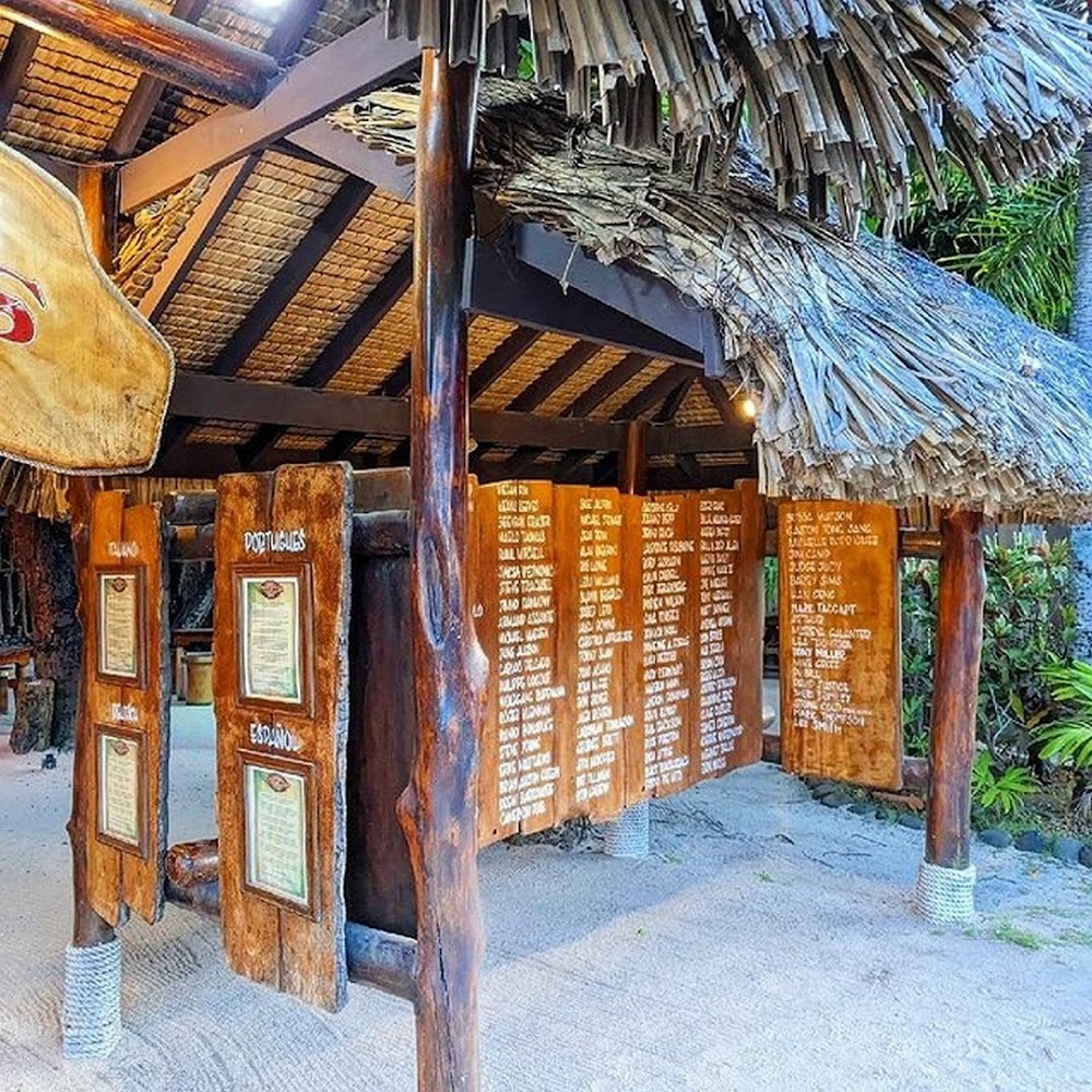 gem image Bloody Mary's Bora Bora 7