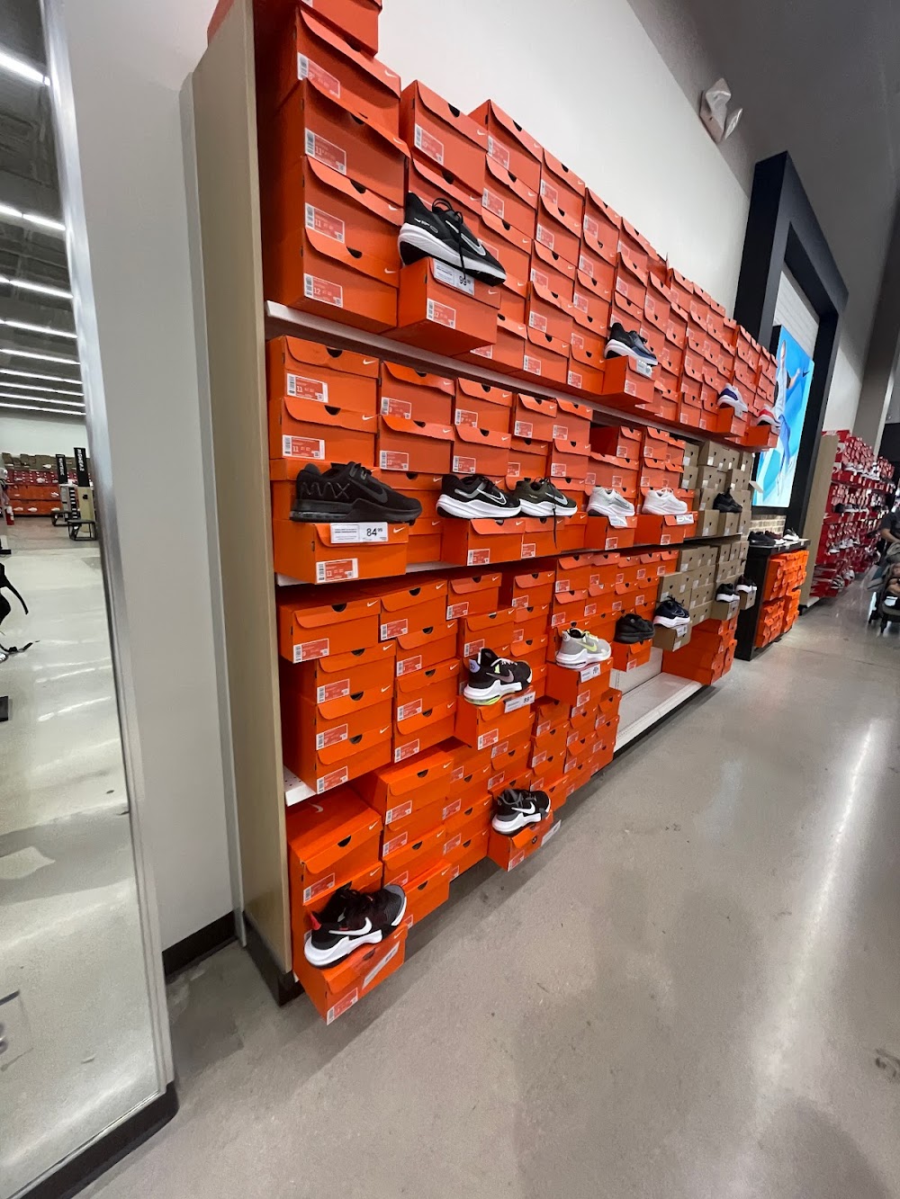 gem image Sawgrass Mills 3
