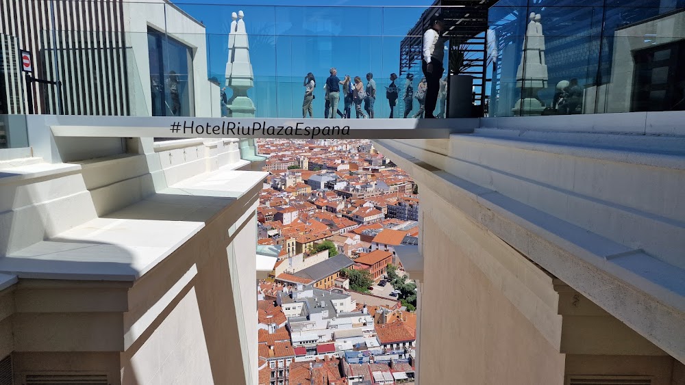 gem image 360º Sky Bar 7