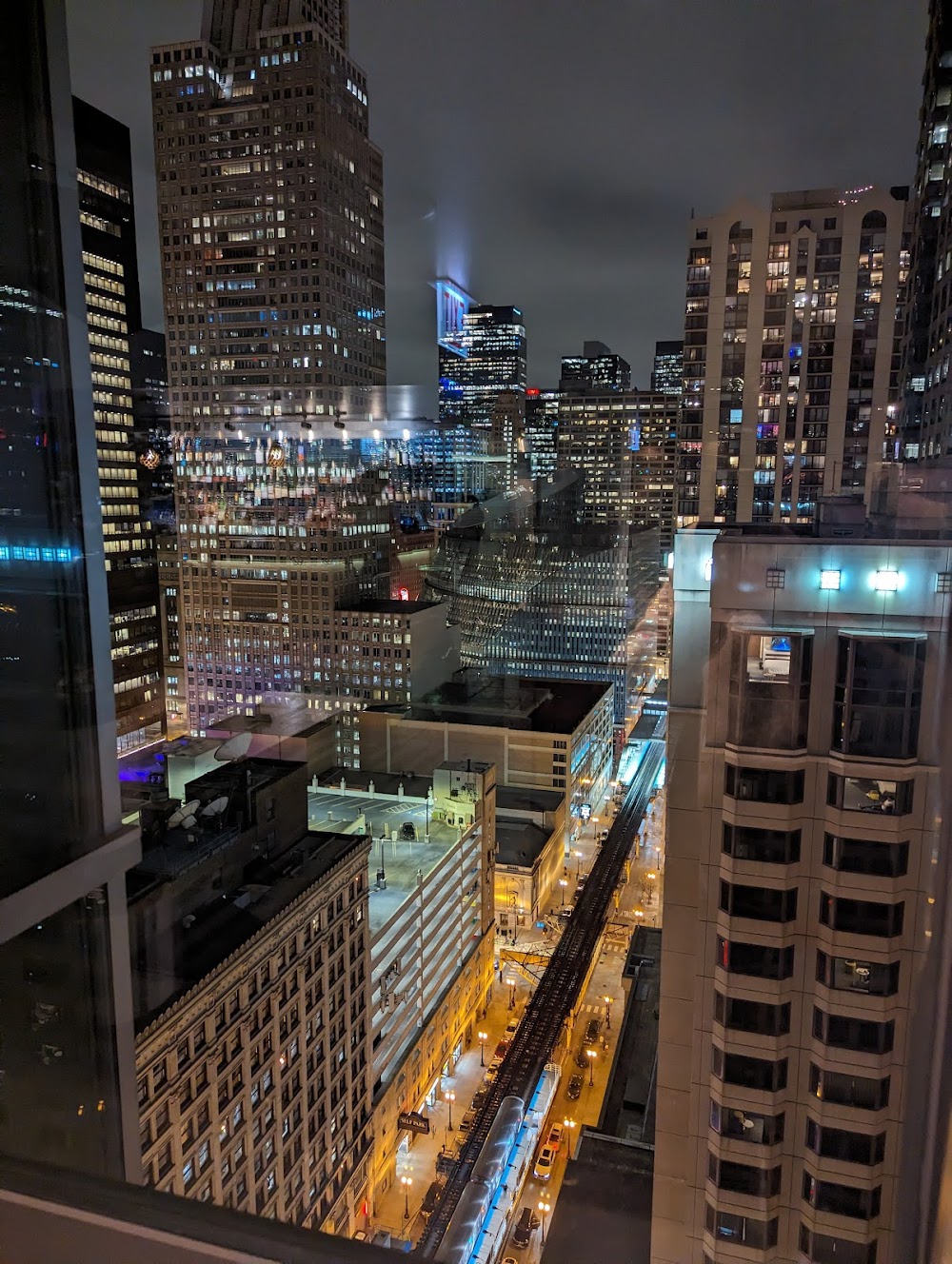 gem image ROOF on theWit 7