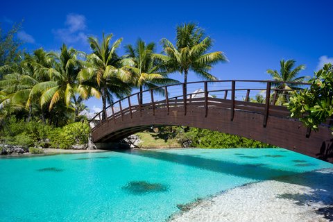 gem image The St. Regis Bora Bora Resort 3