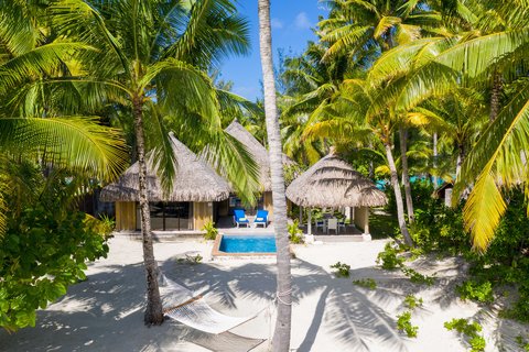 gem image The St. Regis Bora Bora Resort 2