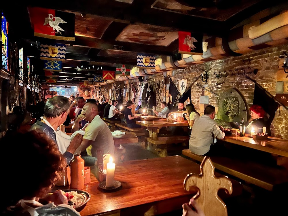 gem image Sir Lancelot Medieval Restaurant 3