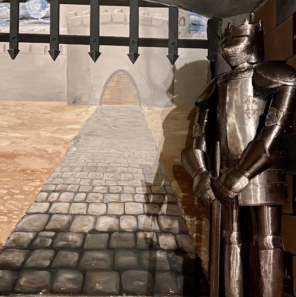 gem image Sir Lancelot Medieval Restaurant 2