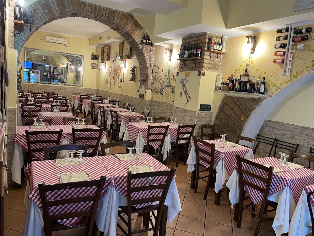 gem image Massimo's Al 39 Restaurant 10