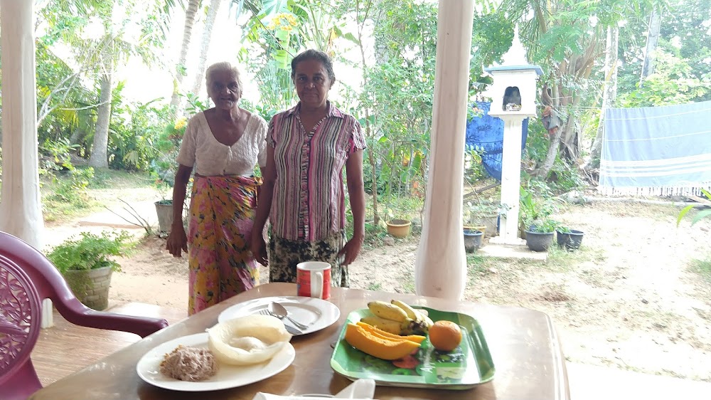 gem image Surf Villa Hiriketiya 4