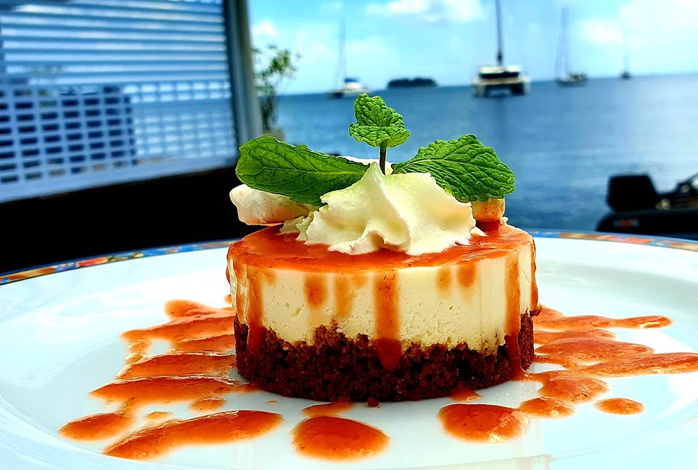 gem image Bora Bora Yacht Club 9