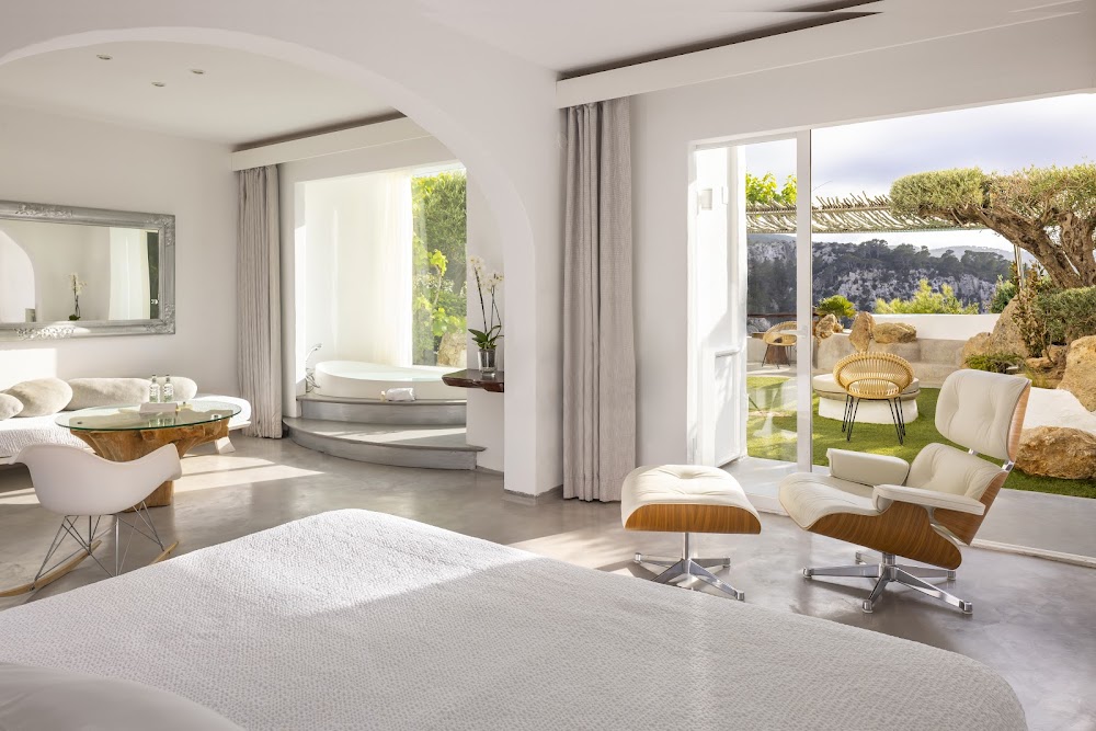 gem image Hacienda Na Xamena, Ibiza 9