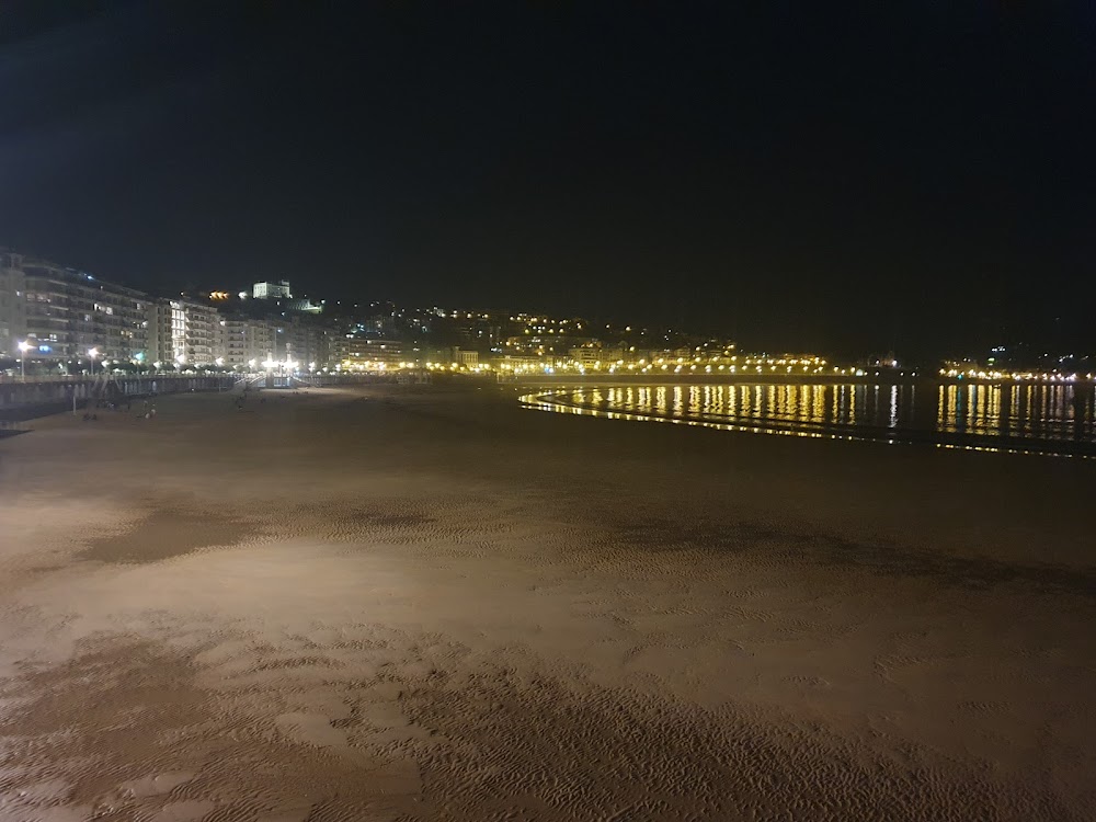 gem image Beach of La Concha 3
