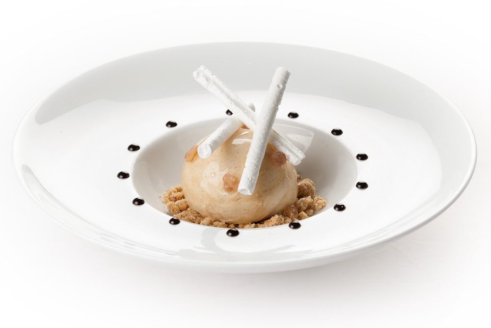 gem image Le Ciel de Paris Restaurant 9
