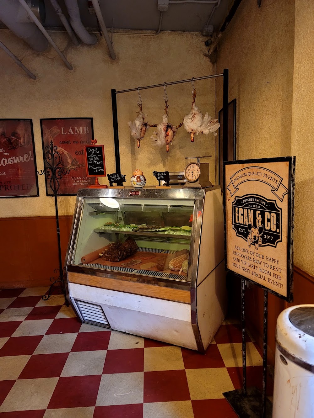 place image SAW Escape Room