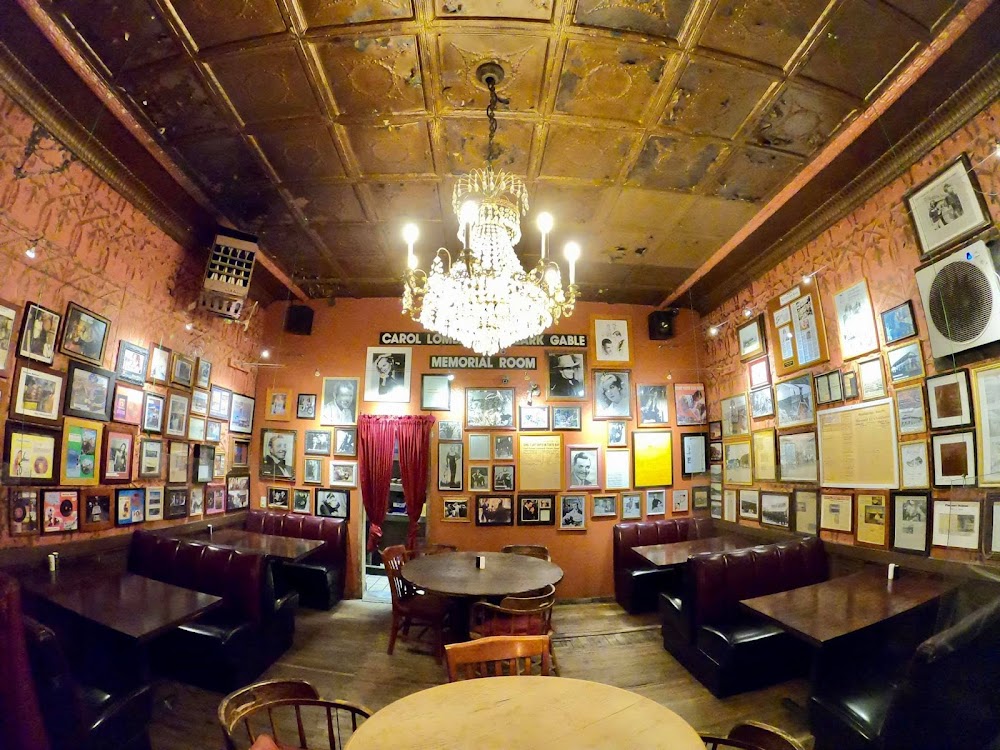 gem image Pioneer Saloon 4