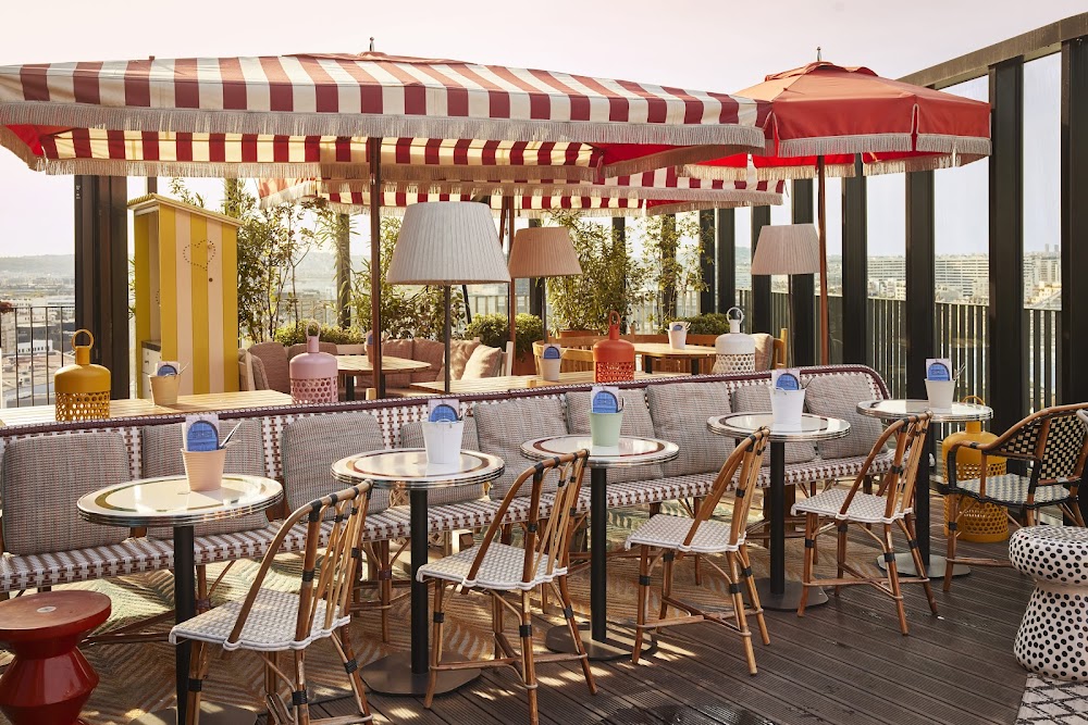 gem image Mama Restaurant Paris West 4