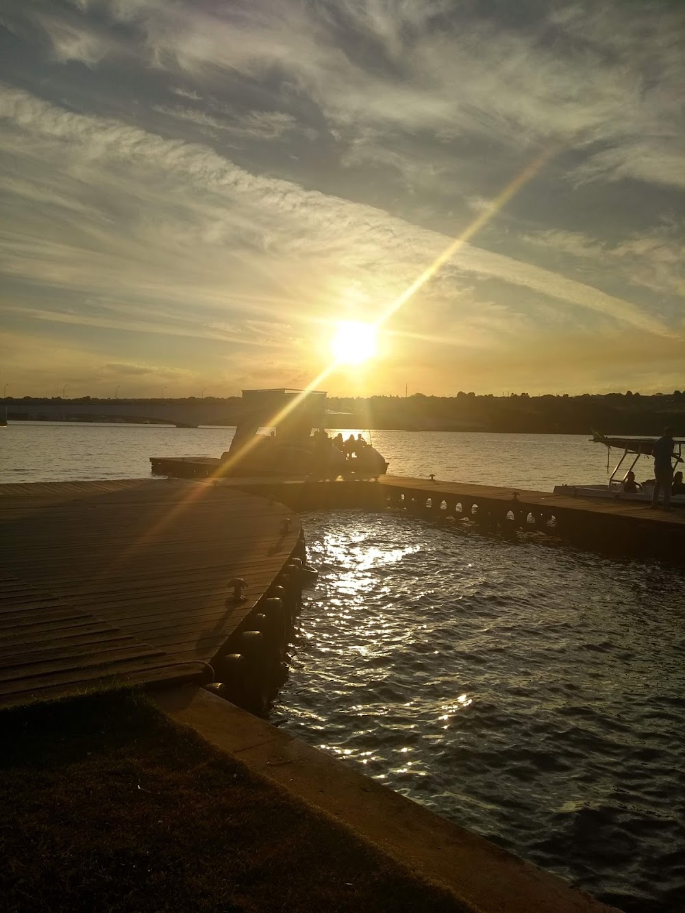 gem image Pontão do Lago Sul 6