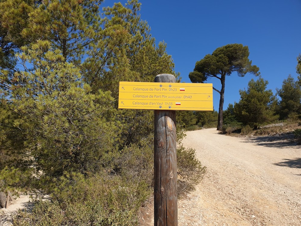 gem image Calanque d'En-vau 3