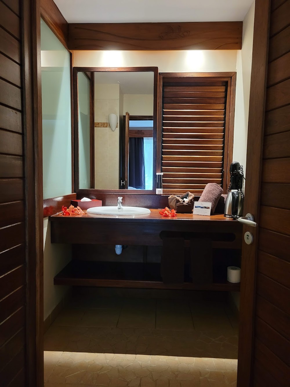 gem image Hotel Royal Bora Bora 7