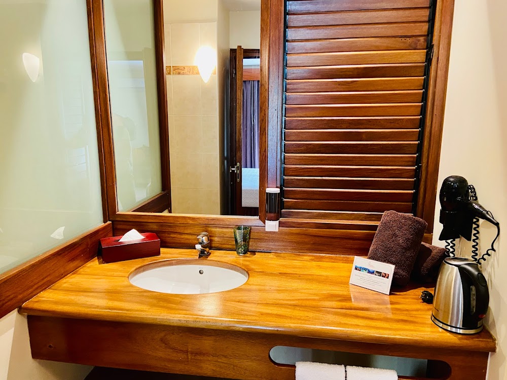 gem image Hotel Royal Bora Bora 3