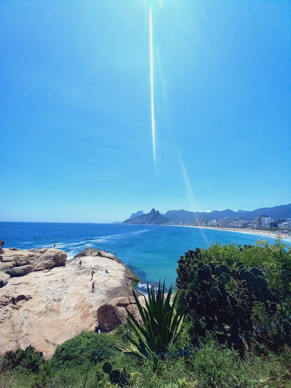 place image Arpoador