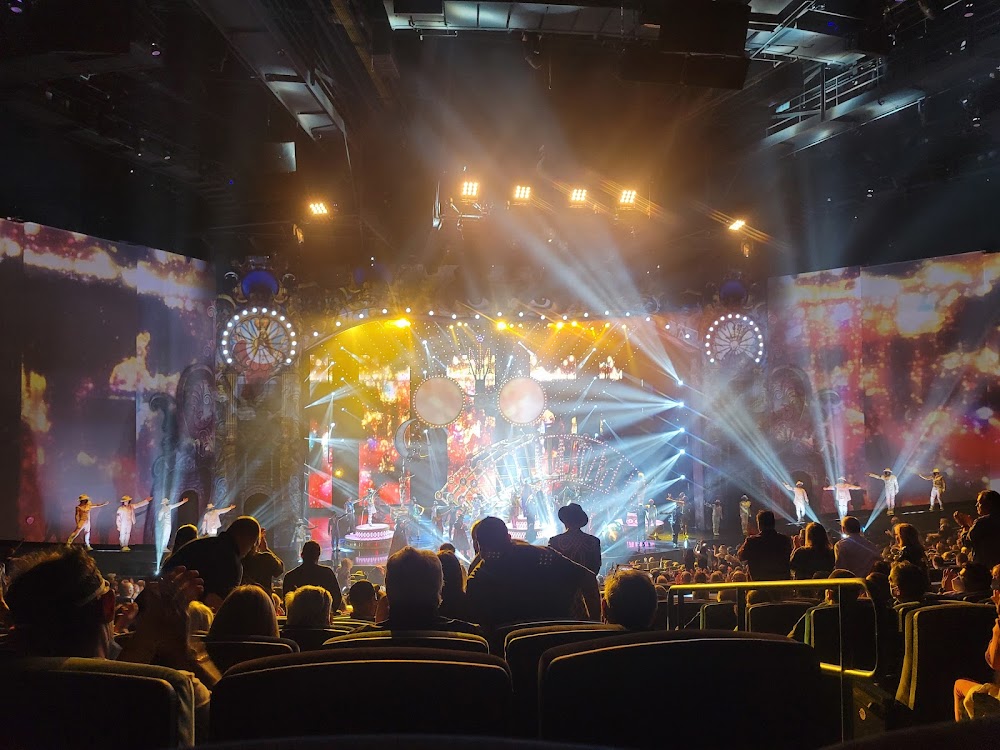 gem image Michael Jackson ONE by Cirque du Soleil 9