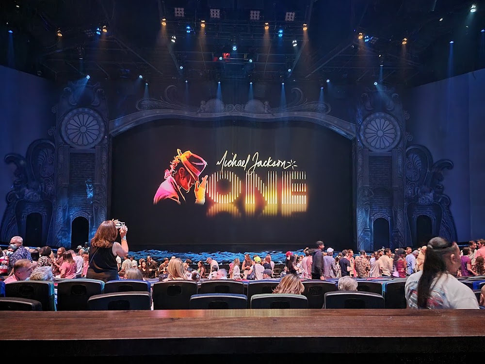 gem image Michael Jackson ONE by Cirque du Soleil 5