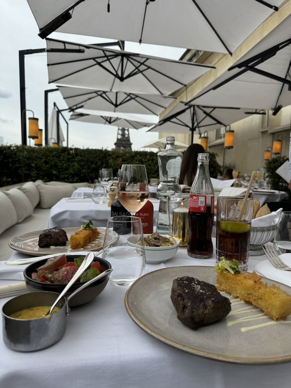 gem image Girafe Restaurant 7