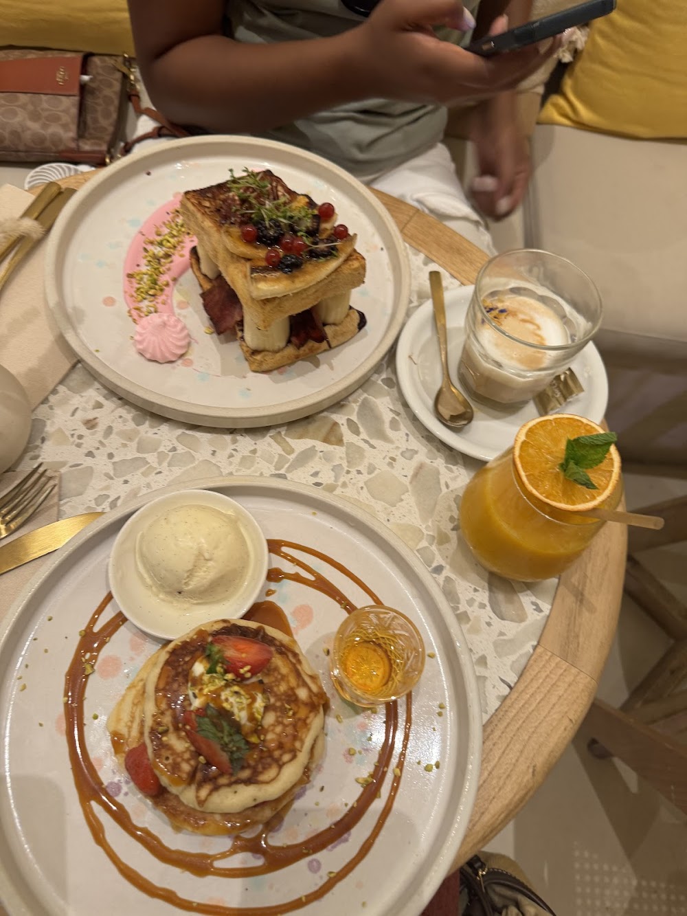 gem image Brunch & Cake 7