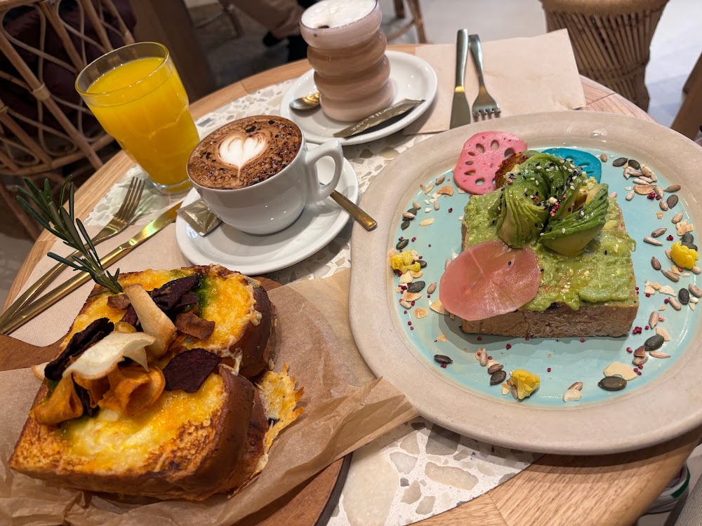place image Brunch & Cake