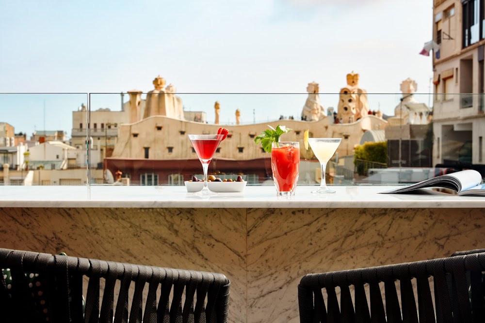 gem image The Rooftop at Sir Victor 10