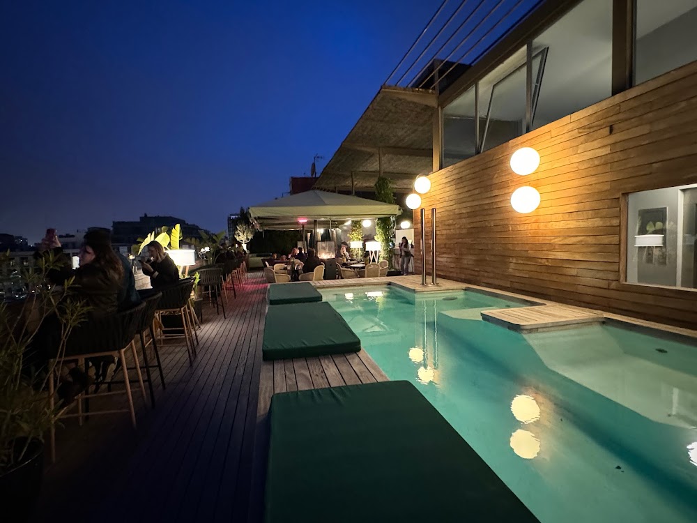 gem image The Rooftop at Sir Victor 6