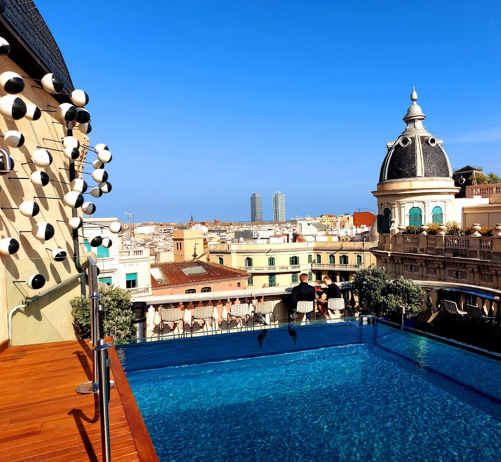 gem image RoofTop Ohla Barcelona 7
