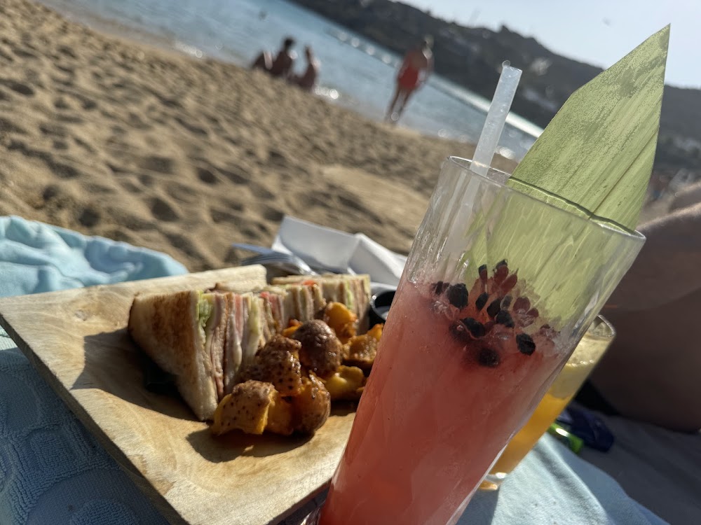 gem image Super Paradise Beach Club 7