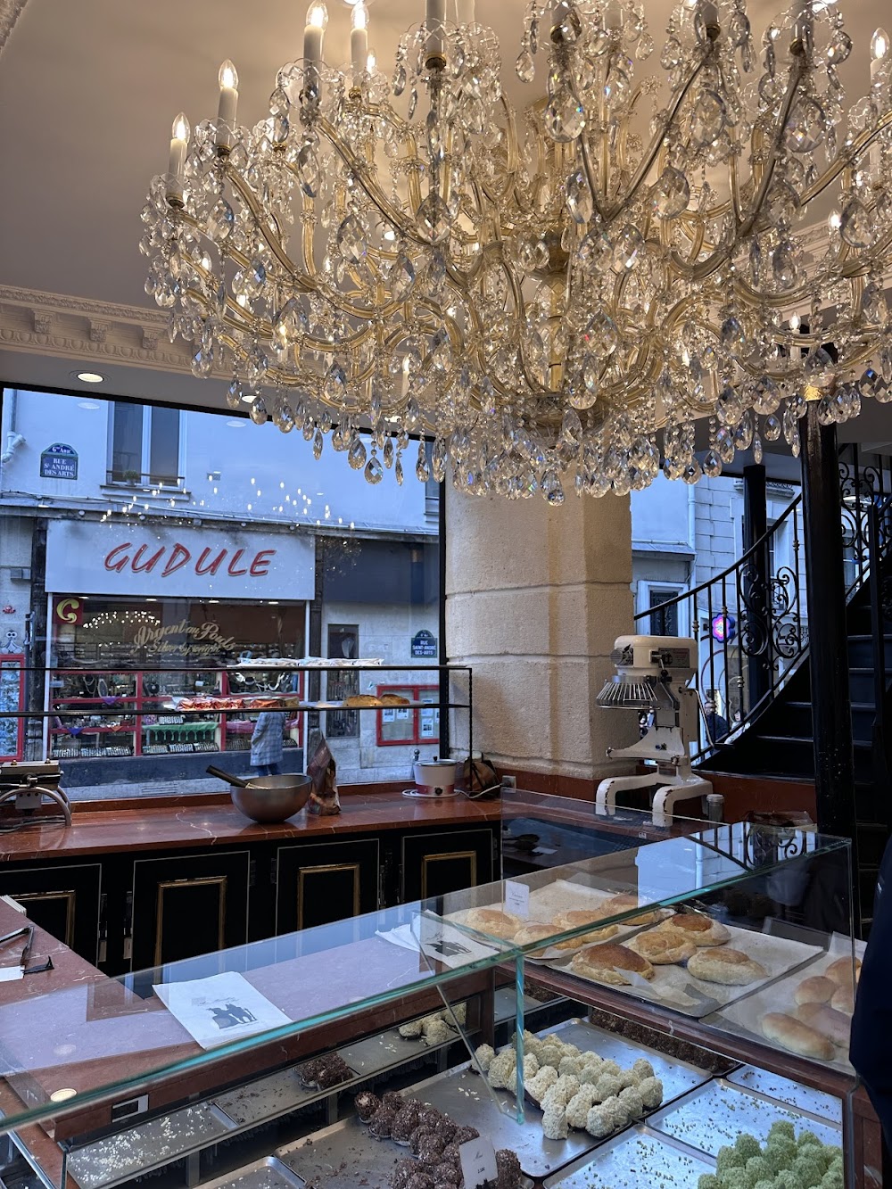 gem image Aux Merveilleux de Fred 8