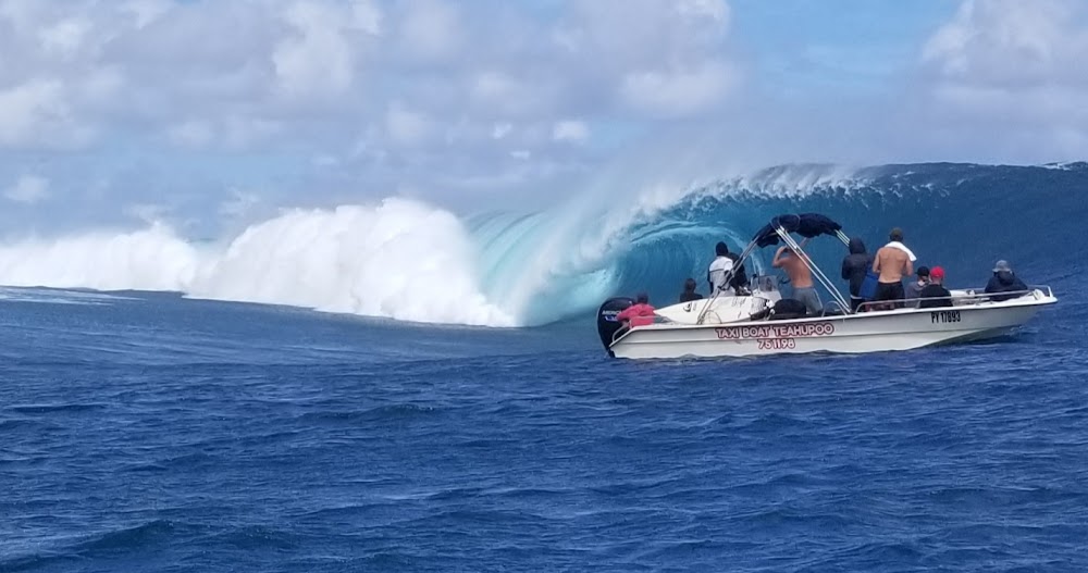 gem image Teahupo'o 8